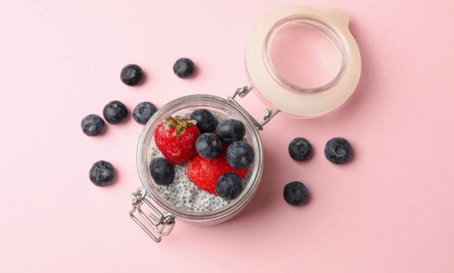 25 Essential Superfoods Women Over 50 Can Eat Daily for Longevity