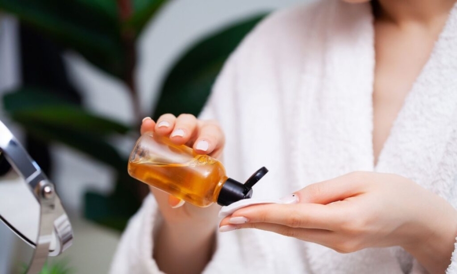 How to Choose the Right Skin Toner for Mature Skin