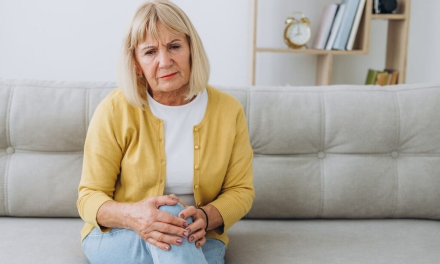 first signs of menopause