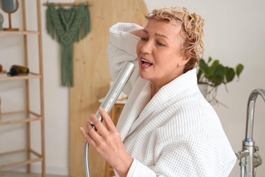 hum or sing to improve focus and memory